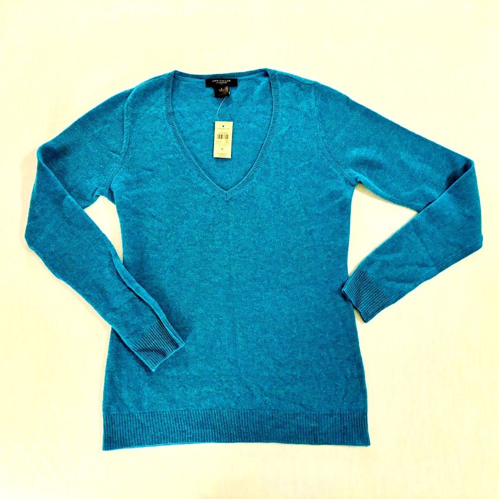 NWT Ann Taylor 100% Cashmere V-Neck Sweater | S | Teal